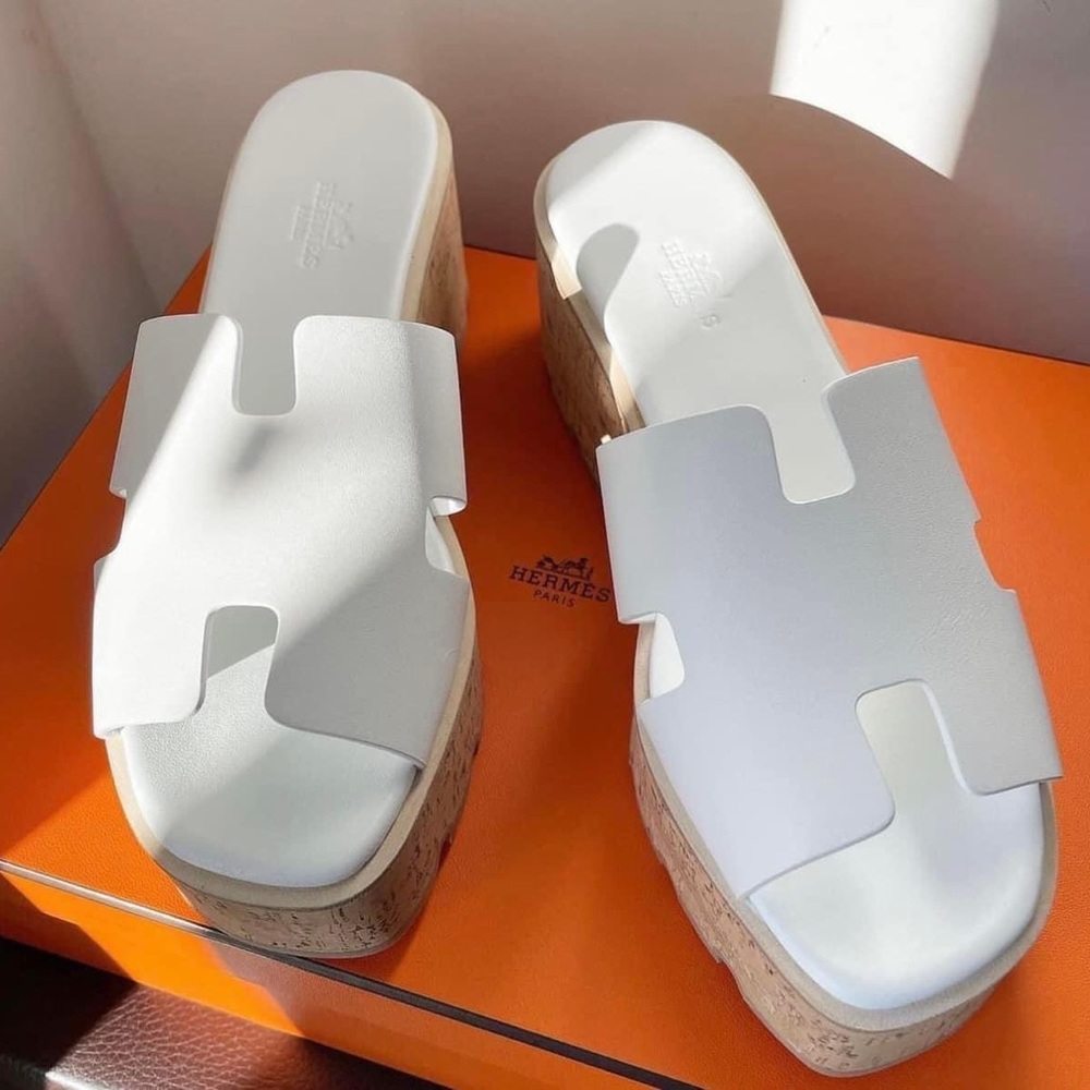 Hermes Eze 30 sandals white size 37